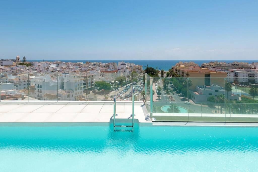 Keywise Family Luxury Infinity Beach & Golf Estepona Exteriör bild
