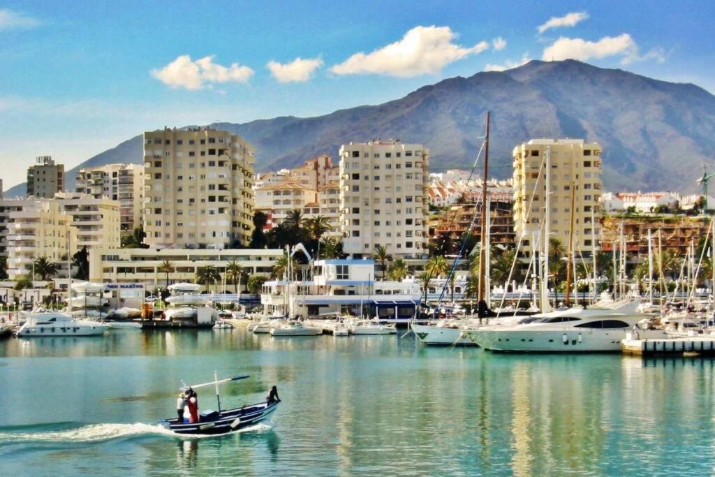 Keywise Family Luxury Infinity Beach & Golf Estepona Exteriör bild