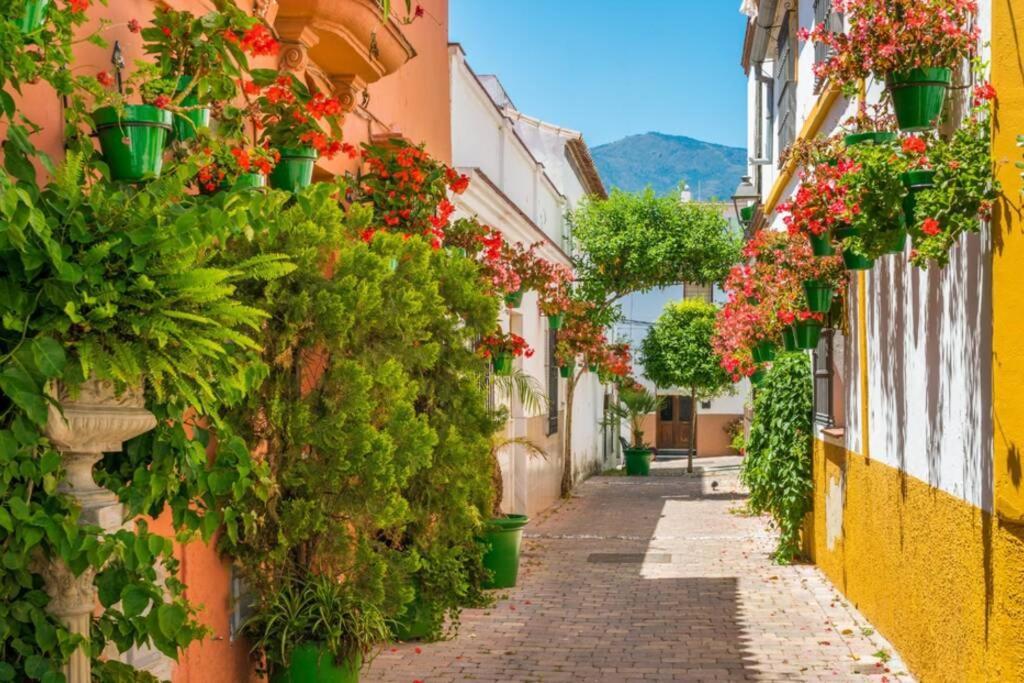 Keywise Family Luxury Infinity Beach & Golf Estepona Exteriör bild