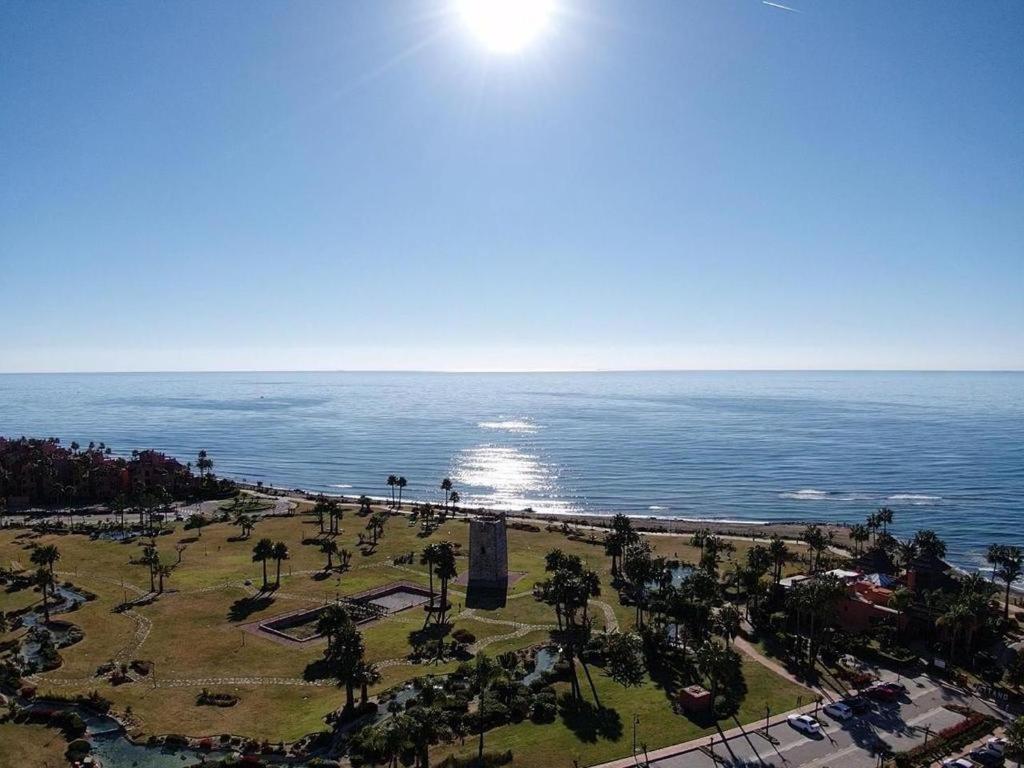Keywise Family Luxury Infinity Beach & Golf Estepona Exteriör bild