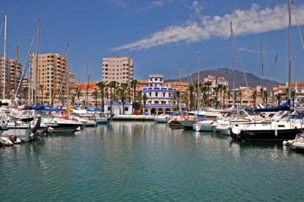 Keywise Family Luxury Infinity Beach & Golf Estepona Exteriör bild