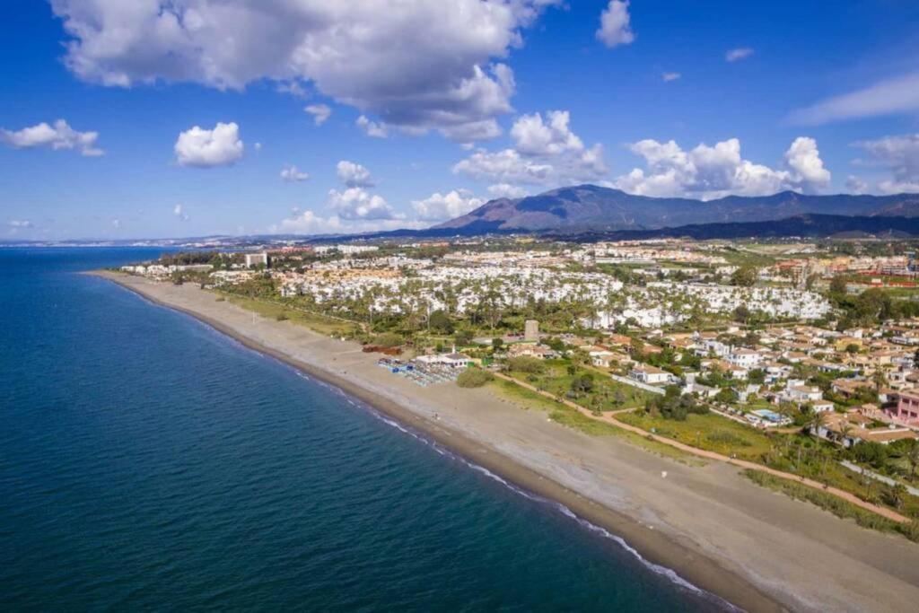Keywise Family Luxury Infinity Beach & Golf Estepona Exteriör bild