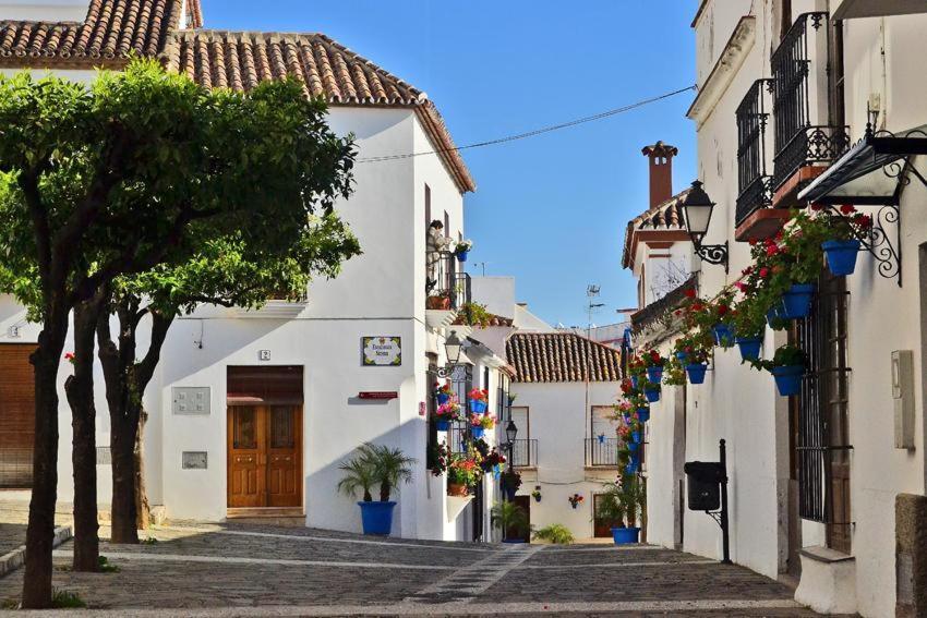 Keywise Family Luxury Infinity Beach & Golf Estepona Exteriör bild